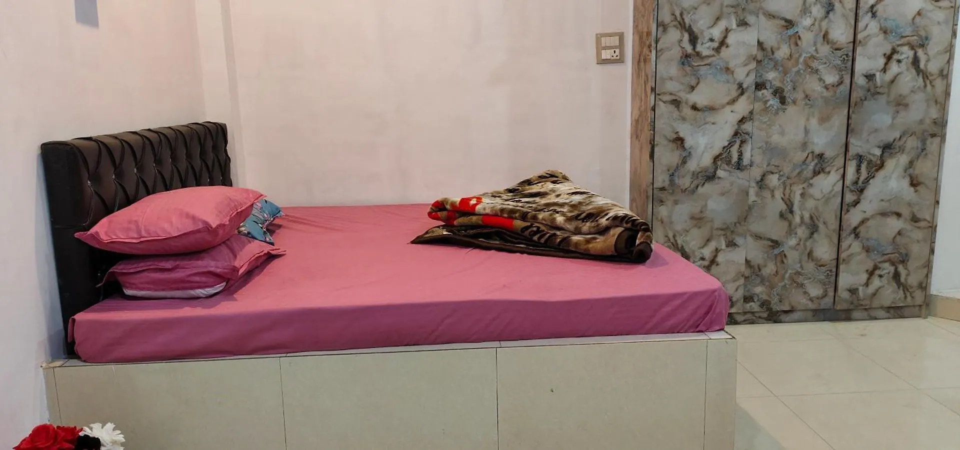 Mangalam Gold Guest House Varanasi